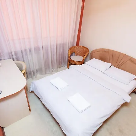 Apartland Romanovskaya Sloboda 7 *