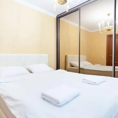 Apartland Romanovskaya Sloboda 7 Mińsk